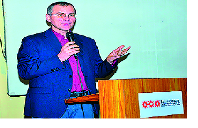 The development of creativity is only through the mother tongue | सृजनशीलतेचा विकास मातृभाषेतूनच --इमरै बंग्घा The development of creativity is only through the mother tongue | सृजनशीलतेचा विकास मातृभाषेतूनच --इमरै बंग्घा