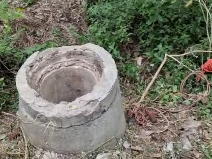 Shocking! Two laborers died of suffocation in the drainage chamber in Chhatrapati Sambhajinagar | धक्कादायक! ड्रेनेज चेंबरमध्ये गुदमरून दोन मजुरांचा मृत्यू, दोघांची प्रकृती गंभीर Shocking! Two laborers died of suffocation in the drainage chamber in Chhatrapati Sambhajinagar | धक्कादायक! ड्रेनेज चेंबरमध्ये गुदमरून दोन मजुरांचा मृत्यू, दोघांची प्रकृती गंभीर