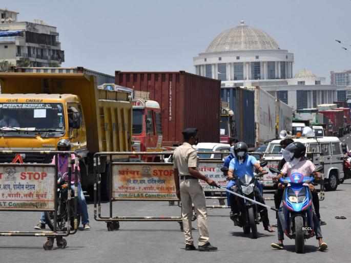 lockdown decision is terrible; Experts claim that corona is a mass infection | लॉकडाऊनचा निर्णय महाभयंकर; कोरोनाचा सामूहिक संसर्ग होण्याचा तज्ज्ञांचा दावा lockdown decision is terrible; Experts claim that corona is a mass infection | लॉकडाऊनचा निर्णय महाभयंकर; कोरोनाचा सामूहिक संसर्ग होण्याचा तज्ज्ञांचा दावा