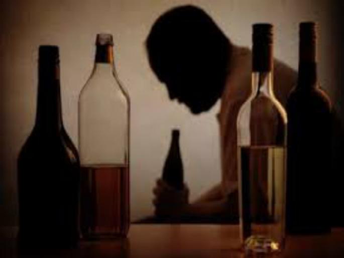 Shocking! The father drunk and bit the child's ; Incidents in the Tathawade area | धक्कादायक! दारु पिऊन पित्यानेच घेतला मुलाच्या मांडीला चावा; ताथवडे परिसरातील घटना  Shocking! The father drunk and bit the child's ; Incidents in the Tathawade area | धक्कादायक! दारु पिऊन पित्यानेच घेतला मुलाच्या मांडीला चावा; ताथवडे परिसरातील घटना