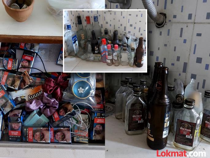 pune university Liquor bottles cigarette packets found in Pune University girls hostel | धक्कादायक..! पुणे विद्यापीठातील मुलींच्या वसतिगृहात दारूच्या बाटल्या, सिगारेटची पाकीटं pune university Liquor bottles cigarette packets found in Pune University girls hostel | धक्कादायक..! पुणे विद्यापीठातील मुलींच्या वसतिगृहात दारूच्या बाटल्या, सिगारेटची पाकीटं