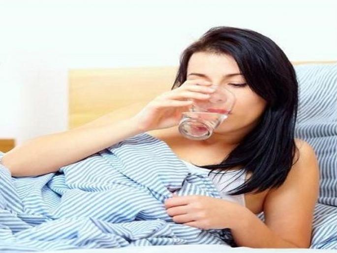 5 benefits of drinking water on an empty stomach | सकाळी रिकाम्या पोटी पाणी पिण्याचे हे आहेत फायदे!