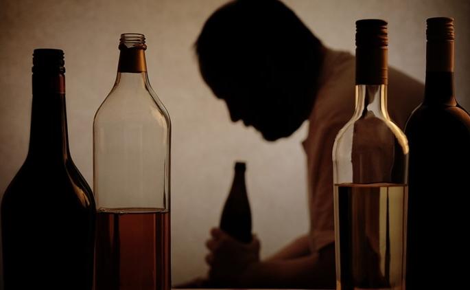 13 officers suspended in Punjab alcohol case | पंजाब दारुबळी प्रकरणी १३ अधिकारी निलंबित