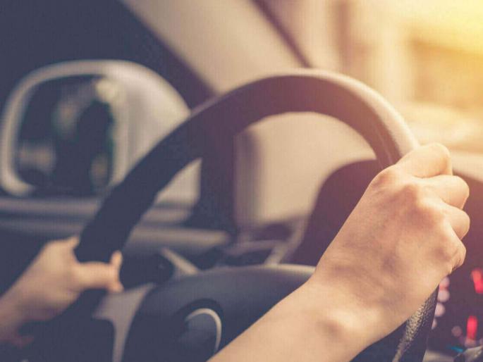 No Driving Test Needed: Brokers Rule Mumbai RTO, Issuing Permanent Licenses for Extra Cash | ड्रायव्हिंग टेस्ट फक्त नावापुरती! मुंबई RTO मध्ये स्टिअरिंगवर हात ठेवताच मिळतंय लायसन्स No Driving Test Needed: Brokers Rule Mumbai RTO, Issuing Permanent Licenses for Extra Cash | ड्रायव्हिंग टेस्ट फक्त नावापुरती! मुंबई RTO मध्ये स्टिअरिंगवर हात ठेवताच मिळतंय लायसन्स