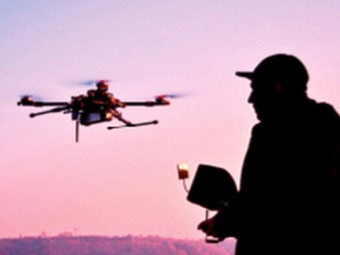 Drone flown for site promotion of housing project, three arrested in Andheri | गृहप्रकल्पाच्या साइट प्रमोशनसाठी ड्रोन उडविले, अंधेरी येथे तिघे जण पोलिसांच्या ताब्यात Drone flown for site promotion of housing project, three arrested in Andheri | गृहप्रकल्पाच्या साइट प्रमोशनसाठी ड्रोन उडविले, अंधेरी येथे तिघे जण पोलिसांच्या ताब्यात