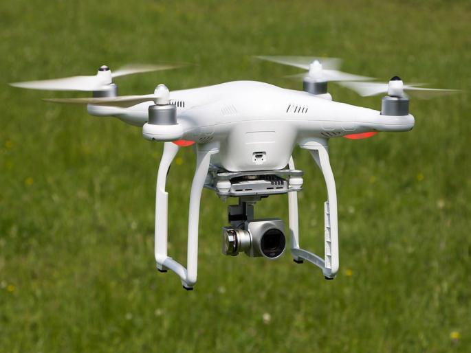 pune news order issued banning filming using drone cameras in the district | जिल्ह्यात ड्रोन कॅमेऱ्याद्वारे चित्रीकरणास प्रतिबंध, आदेश जारी pune news order issued banning filming using drone cameras in the district | जिल्ह्यात ड्रोन कॅमेऱ्याद्वारे चित्रीकरणास प्रतिबंध, आदेश जारी