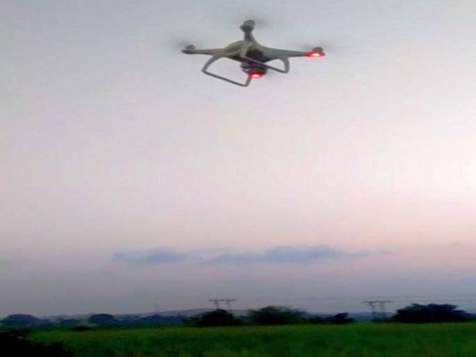 A drone camera should be used for the inspcation of farm lake | शेततळ्यांच्या पंचनाम्यासाठी ड्रोन कॅमेऱ्याचा वापर करावा A drone camera should be used for the inspcation of farm lake | शेततळ्यांच्या पंचनाम्यासाठी ड्रोन कॅमेऱ्याचा वापर करावा