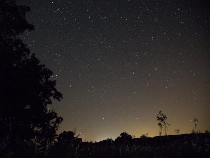 Reiki based on drones in Shirur taluka with villages? Citizens are scared, the terror of 'drones' in the dark night | खेडसह शिरूर तालुक्यात ड्रोनच्या आधारे रेकी? नागरिक धास्तावले, अंधाऱ्या रात्री ‘ड्रोन’ची दहशत Reiki based on drones in Shirur taluka with villages? Citizens are scared, the terror of 'drones' in the dark night | खेडसह शिरूर तालुक्यात ड्रोनच्या आधारे रेकी? नागरिक धास्तावले, अंधाऱ्या रात्री ‘ड्रोन’ची दहशत