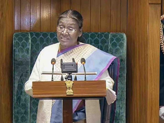 The Emergency was the biggest blow to the Constitution of India President droupadi murmu say during the address in parliament | "...संविधानावर सर्वात मोठा प्रहार"; अभिभाषणादरम्यान काय-काय बोलल्या राष्ट्रपती मुर्मू? 