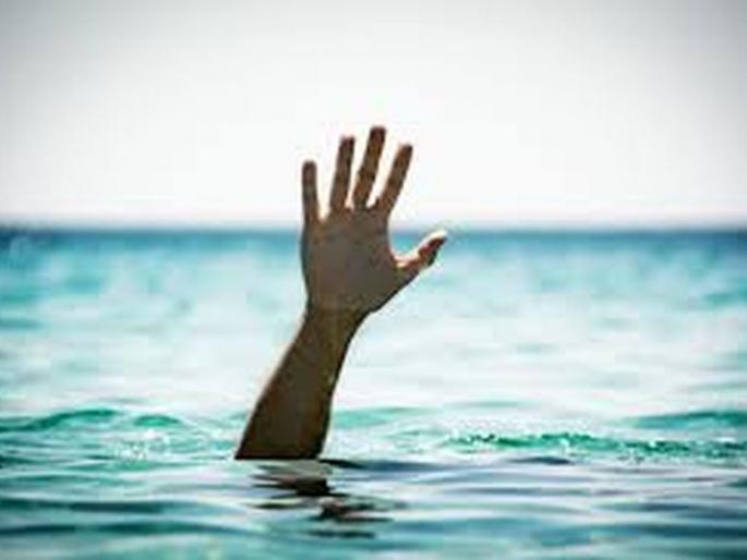 Akola Youth dies after drowning in Dagdaparva dam | अकोल्यातील युवकाचा दगडपारवा पारवा धरणात बुडून मृत्यू Akola Youth dies after drowning in Dagdaparva dam | अकोल्यातील युवकाचा दगडपारवा पारवा धरणात बुडून मृत्यू