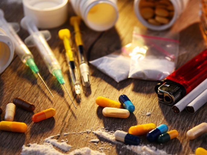 Is it soap, biscuits, or drugs to get the gallows? | गल्लोगल्ली मिळायला हा साबण आहे, बिस्किटे आहेत, की ड्रग्ज? Is it soap, biscuits, or drugs to get the gallows? | गल्लोगल्ली मिळायला हा साबण आहे, बिस्किटे आहेत, की ड्रग्ज?