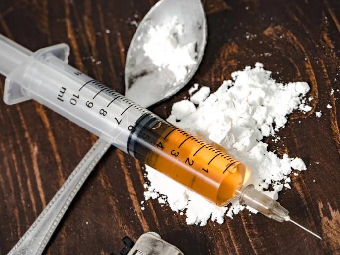 6% of the world's population aged 15-64 is addicted to drugs, cocaine is 'the fashion of the rich' | १५-६४ वयोगटातील जगातील ६% लोकसंख्या ड्रग्जच्या विळख्यात, कोकेन ‘श्रीमंतांची फॅशन’