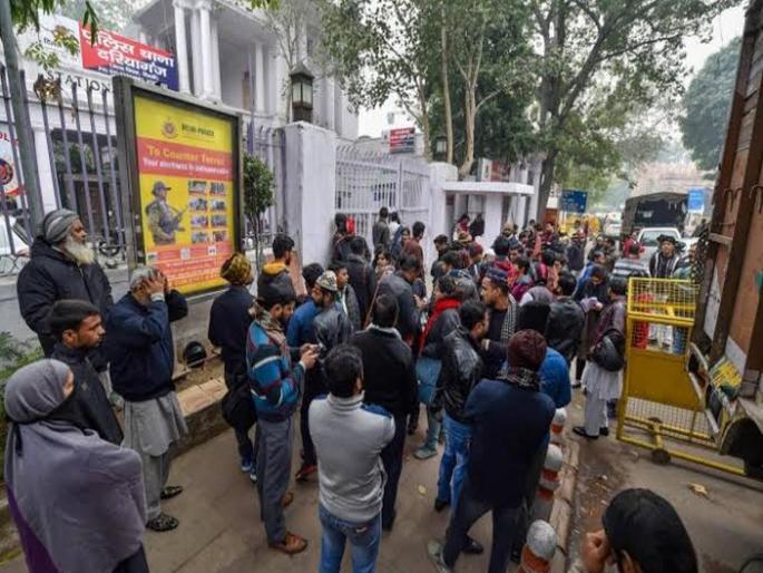 CAA: Court rejected bail of 15 accused in Daryaganj violence case | CAA : दर्यागंज हिंसाचार प्रकरणातील १५ आरोपींचा जामीन कोर्टाने फेटाळला