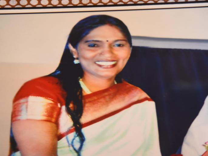 World Mother day Special: transgender mother story | जागतिक मातृदिन विशेष : मी 'बाई' नसले म्हणून काय झालं, 'आई' तर आहे ना !