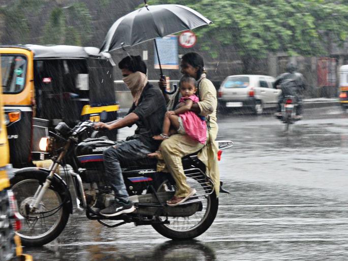 Heavy rains in Karveer taluka: Rains continue on third day | करवीर तालुक्यात अतिवृष्टी : तिसऱ्या दिवशीही पावसाची रिपरिप कायम Heavy rains in Karveer taluka: Rains continue on third day | करवीर तालुक्यात अतिवृष्टी : तिसऱ्या दिवशीही पावसाची रिपरिप कायम