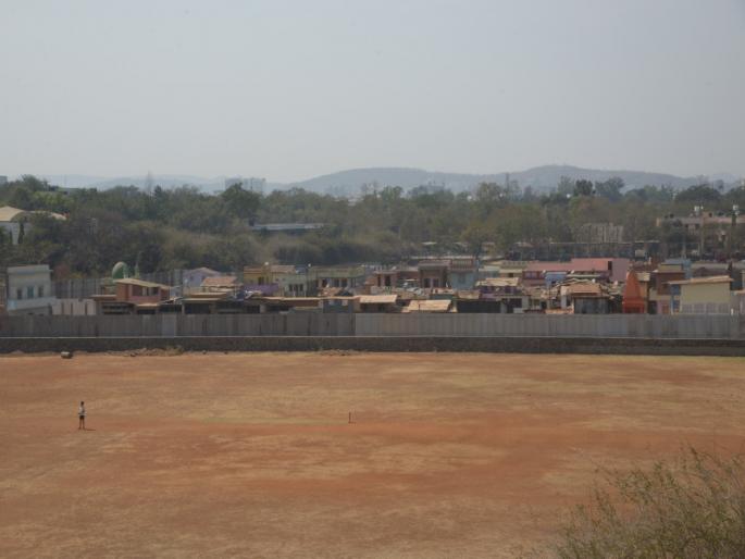 Complete the shooting early; Notice to Nagraj Manjule from Savitribai Phule Pune University | चित्रीकरण लवकर पूर्ण करा; सावित्रीबाई फुले पुणे विद्यापीठाच्या नागराज मंजूळे यांना सूचना Complete the shooting early; Notice to Nagraj Manjule from Savitribai Phule Pune University | चित्रीकरण लवकर पूर्ण करा; सावित्रीबाई फुले पुणे विद्यापीठाच्या नागराज मंजूळे यांना सूचना