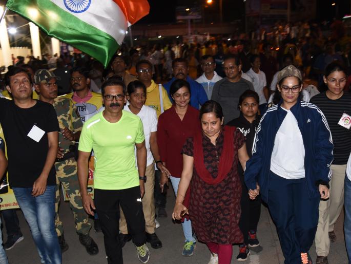 Thousands of Aurangabad ran united to maintain goodwill | सद्भावना राखण्यासाठी एकजुटीने धावले हजारो औरंगाबादकर Thousands of Aurangabad ran united to maintain goodwill | सद्भावना राखण्यासाठी एकजुटीने धावले हजारो औरंगाबादकर