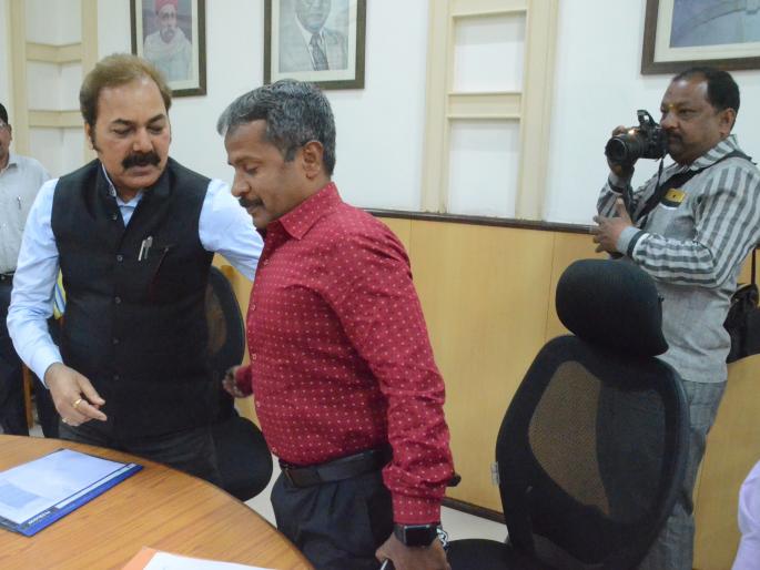 Keep office free of corruption; Do the job well | भ्रष्टाचारमुक्त कार्यालय ठेवा; दर्जेदार काम करा