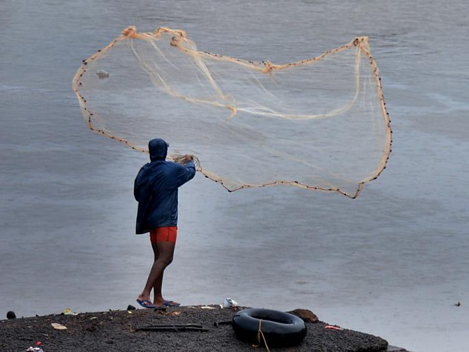 Heavy rain in Kolhapur district, increase in Panchaganga level, elevation in Kosari dam region | कोल्हापूर जिल्ह्यात दमदार पाऊस, पंचगंगेच्या पातळीत वाढ, कोदे, कासारी धरणक्षेत्रात अतिवृष्टी  Heavy rain in Kolhapur district, increase in Panchaganga level, elevation in Kosari dam region | कोल्हापूर जिल्ह्यात दमदार पाऊस, पंचगंगेच्या पातळीत वाढ, कोदे, कासारी धरणक्षेत्रात अतिवृष्टी