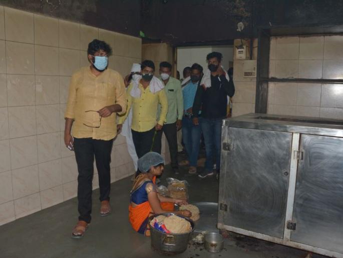 Inquiry into food arrangements at Akola GMMC begins! | अकोला ‘जीमएमसी’ तील भोजन व्यवस्थेची चौकशी सुरु! Inquiry into food arrangements at Akola GMMC begins! | अकोला ‘जीमएमसी’ तील भोजन व्यवस्थेची चौकशी सुरु!