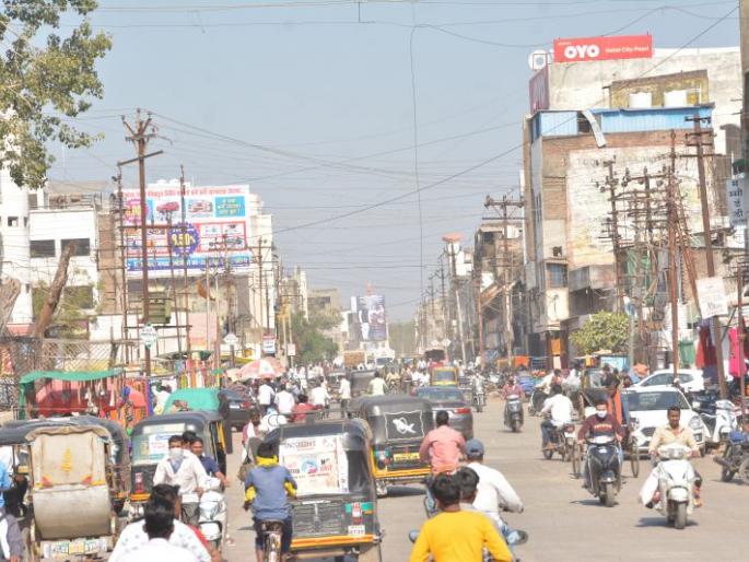 Bharat Bandh: Akala has a small response in urban areas but a mixed response in rural areas | Bharat Bandh: अकाेला शहरात अल्प तर ग्रामीण भागात संमिश्र प्रतिसाद Bharat Bandh: Akala has a small response in urban areas but a mixed response in rural areas | Bharat Bandh: अकाेला शहरात अल्प तर ग्रामीण भागात संमिश्र प्रतिसाद