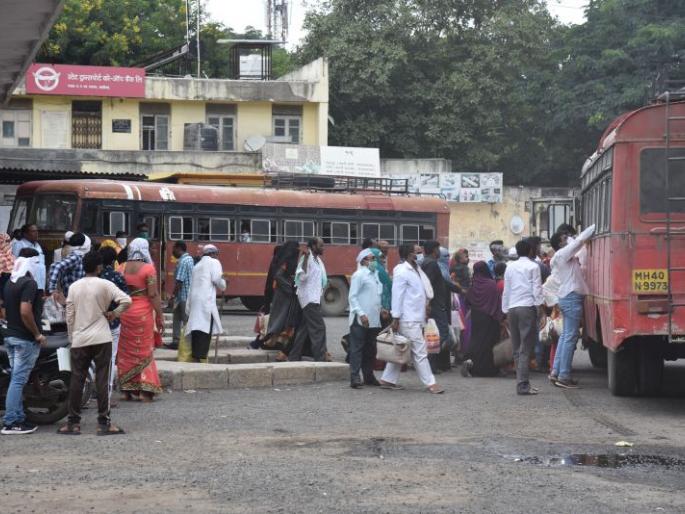 Increased insecurity ... Corona also increased! | बेफिकिरी वाढली...कोरोनाही वाढला! Increased insecurity ... Corona also increased! | बेफिकिरी वाढली...कोरोनाही वाढला!