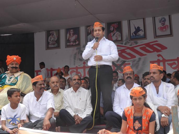 Maratha Reservation: Do not wait for suicides, exits, Nitesh Rane's government warns | Maratha Reservation : आत्महत्यांची वाट पाहू नका, उद्रेक होईल, नीतेश राणे यांचा सरकारला इशारा