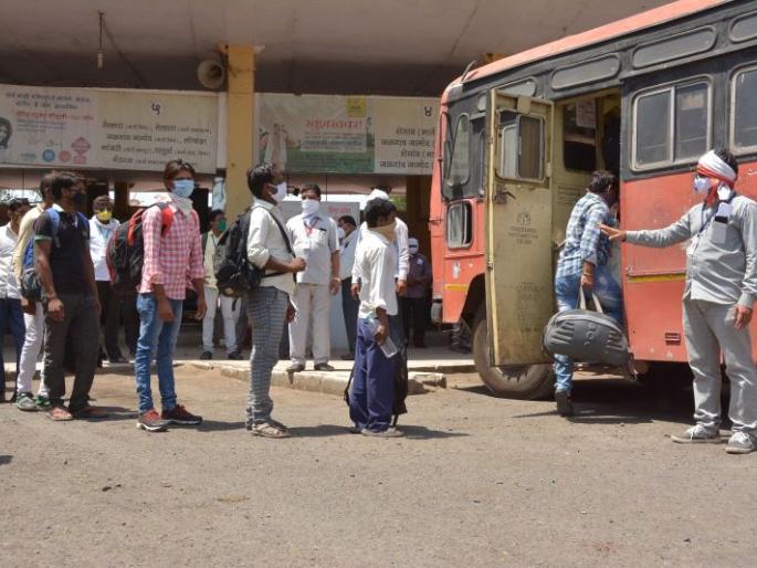  1,319 workers return home from Akola district | अकोला जिल्ह्यातून १,३१९ कामगार परतले स्वगृही!