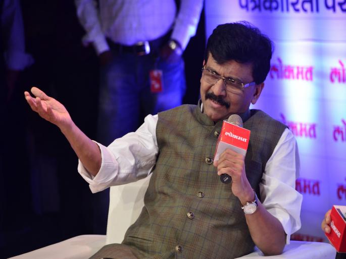 Congress Party, Gandhi-Nehru are also hindutvavadi ; 'Logic' by Sanjay Raut | काँग्रेस पक्ष, गांधी-नेहरुही हिंदुत्ववादीच ; संजय राऊत यांनी सांगितलं 'लॉजिक' Congress Party, Gandhi-Nehru are also hindutvavadi ; 'Logic' by Sanjay Raut | काँग्रेस पक्ष, गांधी-नेहरुही हिंदुत्ववादीच ; संजय राऊत यांनी सांगितलं 'लॉजिक'