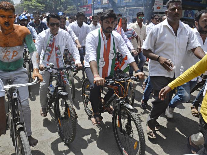 Maharashtra Vidhan Sabha 2019: d. Y Patil's grandson owns a fortune worth Rs 3 crore | Maharashtra Vidhan Sabha 2019 : डी. वाय. पाटील यांच्या नातवाकडे तब्बल ३४ कोटीची संपत्ती Maharashtra Vidhan Sabha 2019: d. Y Patil's grandson owns a fortune worth Rs 3 crore | Maharashtra Vidhan Sabha 2019 : डी. वाय. पाटील यांच्या नातवाकडे तब्बल ३४ कोटीची संपत्ती