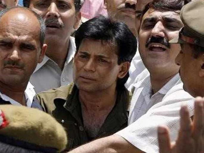 Gangster Abu Salem's Nephew Arrested; Uttar Pradesh Police action in Bandra | गँगस्टर अबू सालेमच्या पुतण्याला अटक; उत्तर प्रदेश पोलिसांची वांद्रेत कारवाई Gangster Abu Salem's Nephew Arrested; Uttar Pradesh Police action in Bandra | गँगस्टर अबू सालेमच्या पुतण्याला अटक; उत्तर प्रदेश पोलिसांची वांद्रेत कारवाई