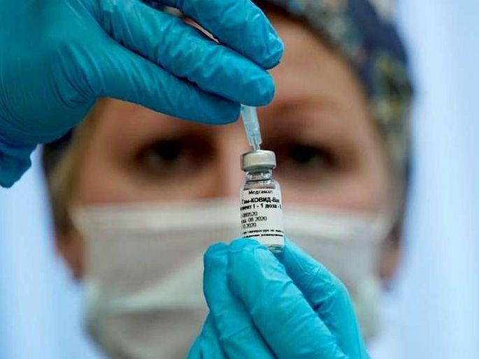 Bharat biotech reactions on Covaxin newborn calf serum theory congress gaurav pandhi details | कोव्हॅक्सीनमध्ये वापरलं गेलं गाईच्या वासराचं सीरम? काँग्रेसच्या प्रश्नावर भारत बायोटेकनं दिलं असं स्पष्टीकरण Bharat biotech reactions on Covaxin newborn calf serum theory congress gaurav pandhi details | कोव्हॅक्सीनमध्ये वापरलं गेलं गाईच्या वासराचं सीरम? काँग्रेसच्या प्रश्नावर भारत बायोटेकनं दिलं असं स्पष्टीकरण