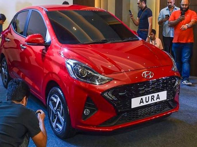 Hyundai launches AURA compact sedan; price tag 5.79 lakhs onwords | Hyundai AURA लाँच; किंमत 5.79 लाखांपासून सुरू Hyundai launches AURA compact sedan; price tag 5.79 lakhs onwords | Hyundai AURA लाँच; किंमत 5.79 लाखांपासून सुरू
