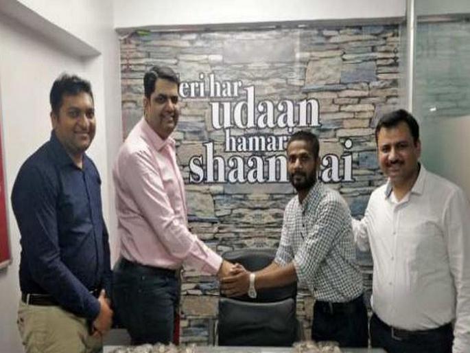 Came up with a chiller to buy the Honda's Activa; The dealer got shocked seeing it | होंडाची अ‍ॅक्टिव्हा घेण्यासाठी पठ्ठ्याने असे काही केले.... पाहून डीलरलाच घाम फुटला