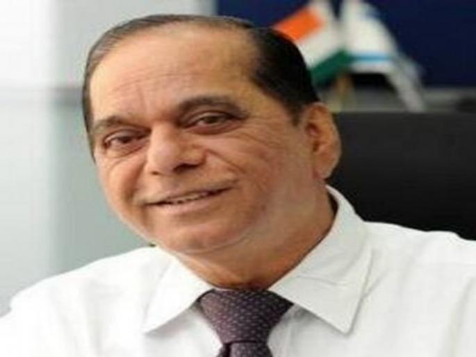 Maharashtra Bank officers enquiry in the DSK case | डीएसके प्रकरणात बँक ऑफ महाराष्ट्रच्या अध्यक्षांसह ६ जणांना अटक Maharashtra Bank officers enquiry in the DSK case | डीएसके प्रकरणात बँक ऑफ महाराष्ट्रच्या अध्यक्षांसह ६ जणांना अटक