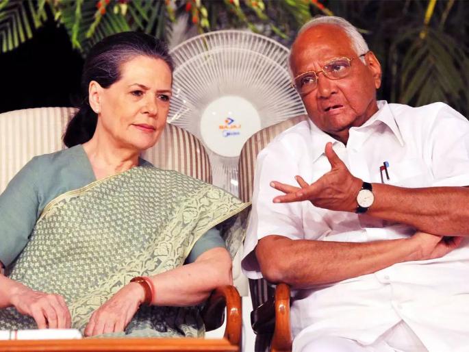 Farme laws: Sonia Gandhi called opposition leaders; Sharad Pawar also became active | कृषी कायद्यांवरून सर्वोच्च न्यायालयाने फटकारताच सोनिया गांधींचे गेले फोन, पवारही झाले अॅक्टीव्ह Farme laws: Sonia Gandhi called opposition leaders; Sharad Pawar also became active | कृषी कायद्यांवरून सर्वोच्च न्यायालयाने फटकारताच सोनिया गांधींचे गेले फोन, पवारही झाले अॅक्टीव्ह