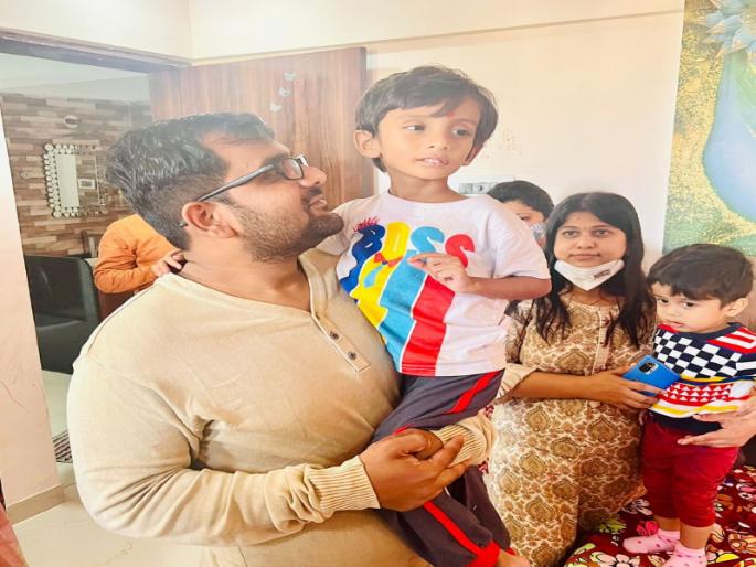 swarnam chavhan was finally found Punek citizens showered compliments on the police | ...अखेर डुग्गू सापडला; पुणेकरांकडून पोलिसांवर कौतुकांचा वर्षाव swarnam chavhan was finally found Punek citizens showered compliments on the police | ...अखेर डुग्गू सापडला; पुणेकरांकडून पोलिसांवर कौतुकांचा वर्षाव