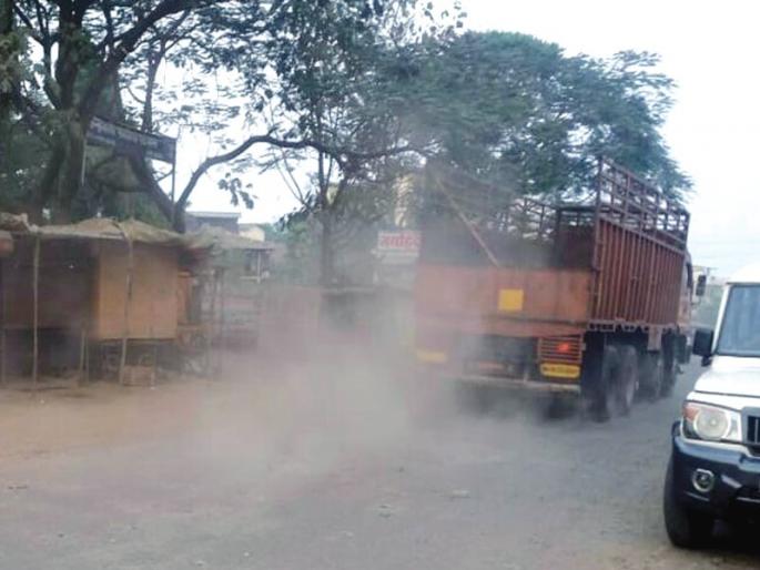 Due to Dusk, Shenvel - Kinhawali road | धुळीत गुदमरला शेणवे - किन्हवली रस्ता Due to Dusk, Shenvel - Kinhawali road | धुळीत गुदमरला शेणवे - किन्हवली रस्ता