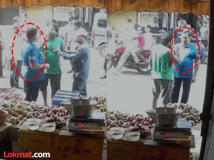 Former Mayor of Mumbai Dutta Dalvi was punched and abused in vikhroli | विक्रोळीत भाजी विक्रेत्यांकडून माजी महापौरांना धक्काबुक्की; दत्ता दळवींचे वॉर्ड ऑफिसवर आरोप Former Mayor of Mumbai Dutta Dalvi was punched and abused in vikhroli | विक्रोळीत भाजी विक्रेत्यांकडून माजी महापौरांना धक्काबुक्की; दत्ता दळवींचे वॉर्ड ऑफिसवर आरोप