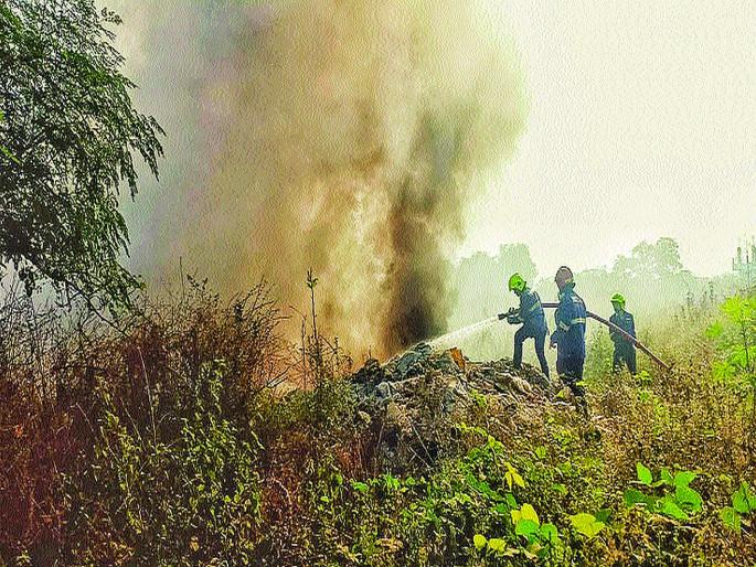 Fire session at Taloja MIDC | तळोजा एमआयडीसीत आगीचे सत्र Fire session at Taloja MIDC | तळोजा एमआयडीसीत आगीचे सत्र