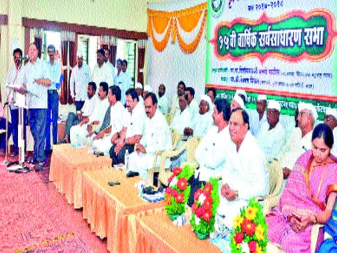 Market Committee will facilitate farmers - Dilip Walse-Patil | बाजार समिती शेतकऱ्यांना सुविधा देणार - दिलीप वळसे-पाटील  Market Committee will facilitate farmers - Dilip Walse-Patil | बाजार समिती शेतकऱ्यांना सुविधा देणार - दिलीप वळसे-पाटील