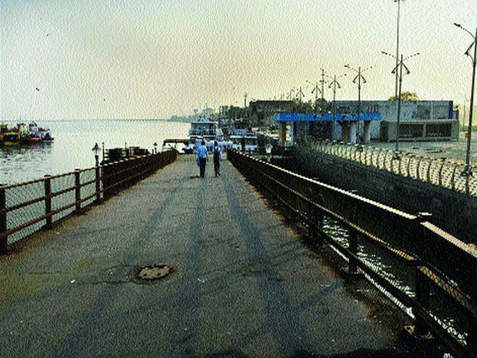 The Ro Pax service will start in two months | रो पॅक्स सेवा दोन महिन्यांत सुरू होणार The Ro Pax service will start in two months | रो पॅक्स सेवा दोन महिन्यांत सुरू होणार