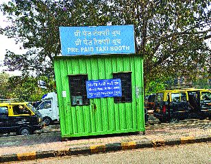 There should be a prepaid rickshaw-taxi everywhere | सर्वच ठिकाणी प्रीपेड रिक्षा-टॅक्सी व्हायला हवी There should be a prepaid rickshaw-taxi everywhere | सर्वच ठिकाणी प्रीपेड रिक्षा-टॅक्सी व्हायला हवी