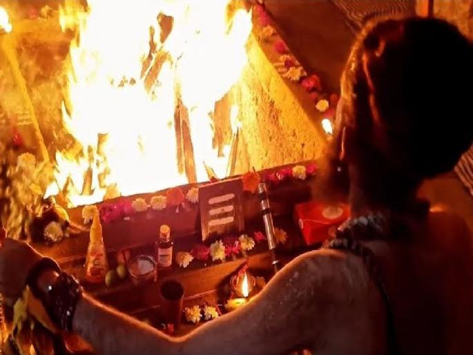 Secret money at aunt's house! tantrik performed Aghori Puja with the help of 12 year old boy born as 'breech baby' | मावशीच्या घरी गुप्तधन! पायाळू बालकाच्या मदतीने चार तांत्रिकांनी अघोरी पुजा मांडली अन्..