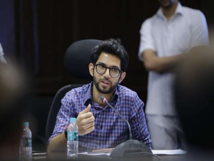 Aditya Thakarne took the meeting of the Chief Minister, discussions on the internal marks and the eleventh entrance | आदित्य ठाकरेंनी घेतली मुख्यमंत्र्यांची भेट, अंतर्गत गुण आणि अकरावी प्रवेशावर केली चर्चा  Aditya Thakarne took the meeting of the Chief Minister, discussions on the internal marks and the eleventh entrance | आदित्य ठाकरेंनी घेतली मुख्यमंत्र्यांची भेट, अंतर्गत गुण आणि अकरावी प्रवेशावर केली चर्चा