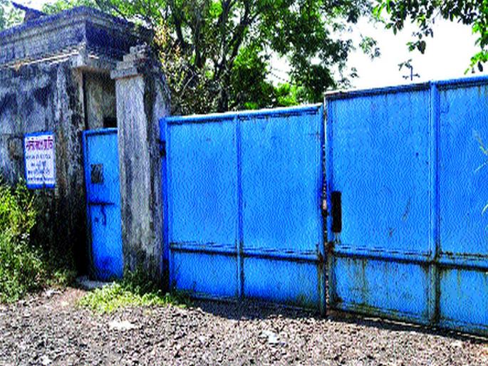 The slowdown in the industrial belt because of recession | औद्योगिक पट्ट्यात मंदीचा धूर The slowdown in the industrial belt because of recession | औद्योगिक पट्ट्यात मंदीचा धूर