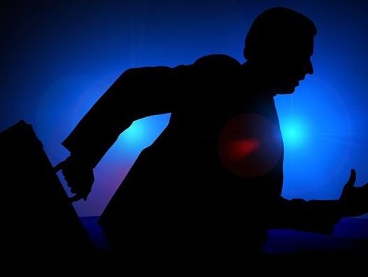 Grab two crore cash in five hours | पाच तासांमध्ये दोन कोटींची रोकड हस्तगत Grab two crore cash in five hours | पाच तासांमध्ये दोन कोटींची रोकड हस्तगत