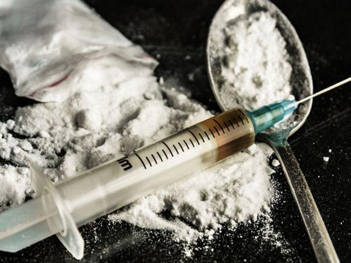 Millions of heroin came for Thirty First! One arrested, selling drugs from Rajasthan | थर्टी फर्स्टसाठी आले लाखोंचे हेरॉइन! एकाला अटक, राजस्थानमधून अमली पदार्थ विक्रीला Millions of heroin came for Thirty First! One arrested, selling drugs from Rajasthan | थर्टी फर्स्टसाठी आले लाखोंचे हेरॉइन! एकाला अटक, राजस्थानमधून अमली पदार्थ विक्रीला