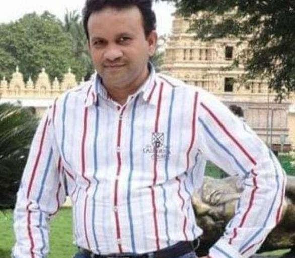 Gold medalist doctor dies in Yavatmal due to untimely treatment | वेळेत उपचार न मिळाल्याने यवतमाळात गोल्ड मेडलिस्ट डॉक्टरचा मृत्यू Gold medalist doctor dies in Yavatmal due to untimely treatment | वेळेत उपचार न मिळाल्याने यवतमाळात गोल्ड मेडलिस्ट डॉक्टरचा मृत्यू
