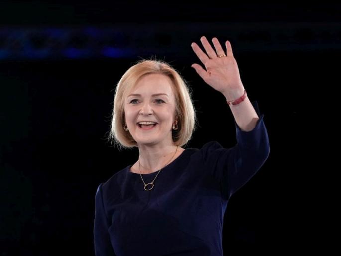 UK Foreign Secretary Liz Truss becomes the new British Prime Minister; defeats rival Rishi Sunak | Liz Truss New PM: लिझ ट्रस ब्रिटनच्या नव्या पंतप्रधान; ऋषी सुनक यांचा पराभव UK Foreign Secretary Liz Truss becomes the new British Prime Minister; defeats rival Rishi Sunak | Liz Truss New PM: लिझ ट्रस ब्रिटनच्या नव्या पंतप्रधान; ऋषी सुनक यांचा पराभव